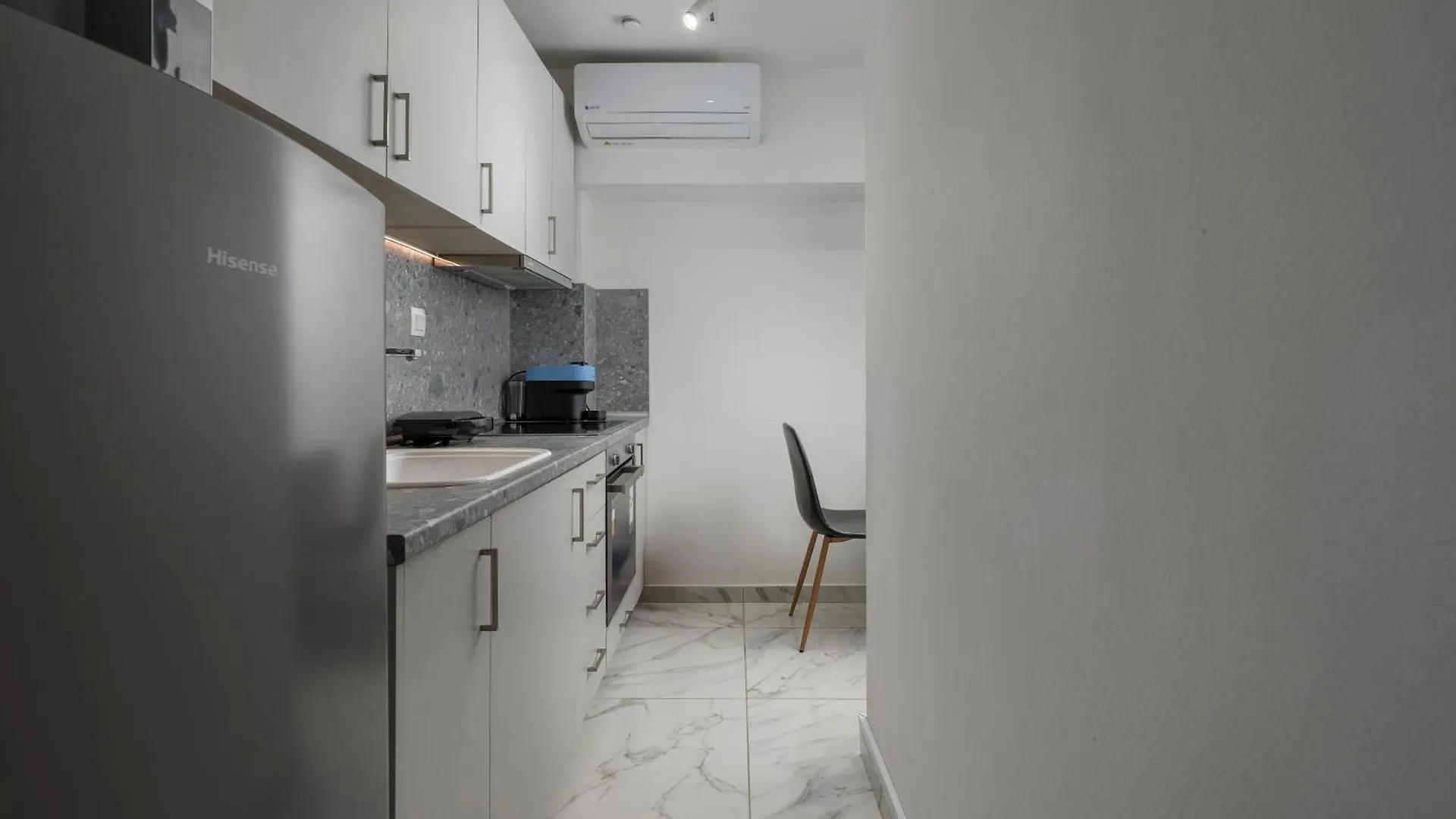 Apartment Premium Jacuzzi Suite At The City Center, By Aqua Platinum Thessaloniki